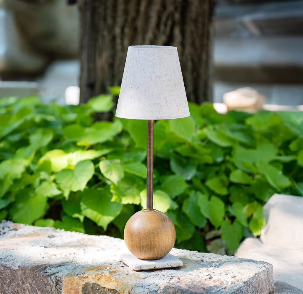 Romy rechargeable lamp